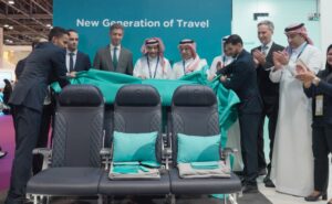 flynas executives unveil the new Safran seats